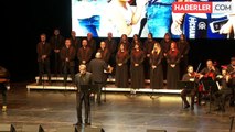 Türk sanatçılar Gazze için konser düzenledi! Okan Bayülgen'in sözleri alkış topladı