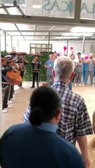 Alois, el sacerdote de 78 años que estuvo 150 días en terapia intensiva y sobrevivió