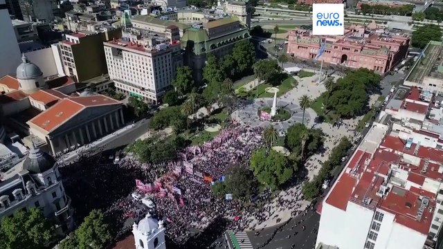 Protestas contra las medidas de Milei y contundentes anuncios económicos en Argentina