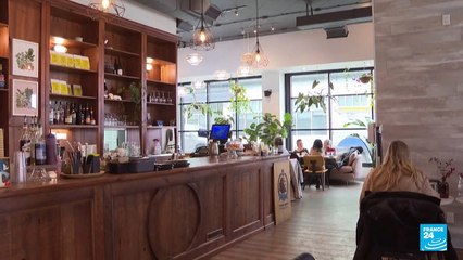 Canadá prohibe el plástico de un solo uso en restaurantes como parte del compromiso ambiental