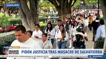 Realizan marcha pacífica por los 11 jóvenes asesinados en Salvatierra, Guanajuato