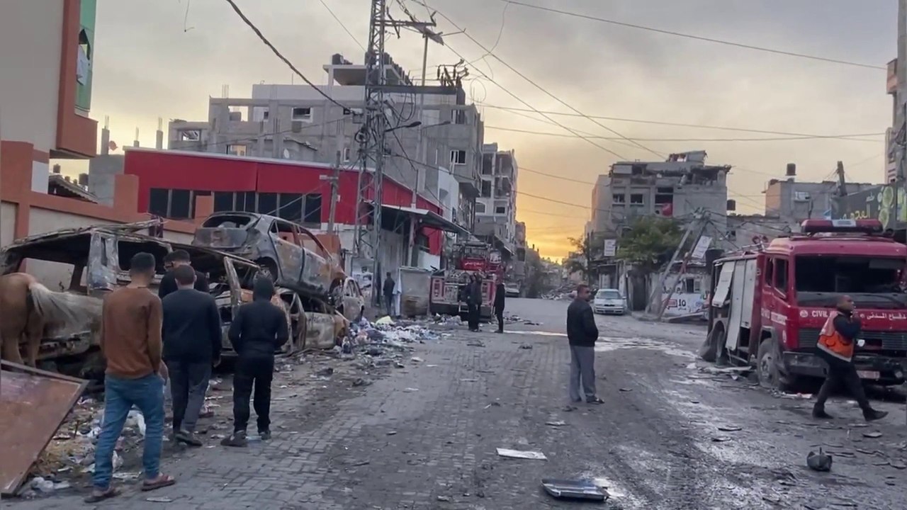 كاميرا العربية ترصد آثار الدمار جراء القصف الإسرائيلي على مخيم جباليا