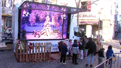 Le père Noël fait une pause à Martigues
