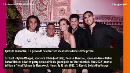 Kylian Mbappé heureux aux côtés de son frère Ethan pour une grande première, avant une soirée privée pour son anniversaire