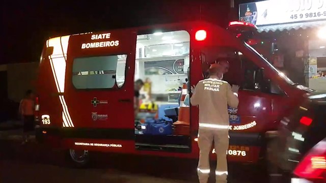 Vítima de acidente no XIV de Novembro, homem é socorrido pelo Siate