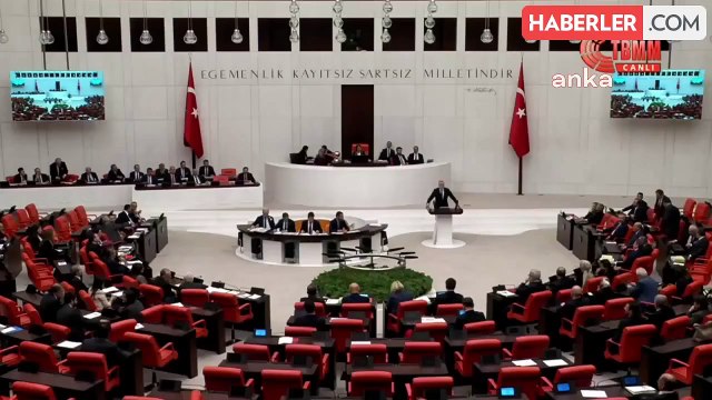 Çalışma ve Sosyal Güvenlik Bakanı Vedat Işıkhan, 2028 yılına kadar 5 milyon ilave istihdam sağlamayı hedefliyor