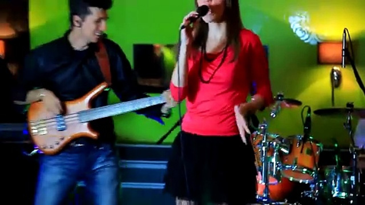 Radijacija - Ja bih da pevam - (cover) - (Club Easy 2011) HD _ bend za svadbe, muzika za vencanje