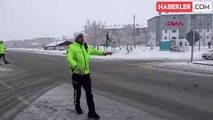 Bitlis'te Kar Yağışı: Kent Merkezinde Kar Kalınlığı 20 Santimetreye Ulaştı