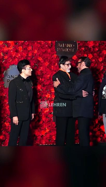 Amitabh & Abhishek Bachchan With Jackie Shroff At Anand Pandit's B'day Event