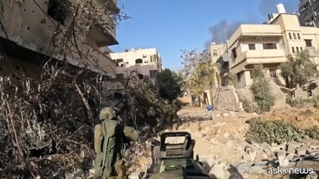 L'esercito israeliano mostra i tunnel di Hamas vicino a un ospedale