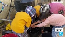 Gaza population lacking water, facing famine risk