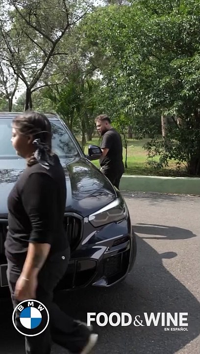 Creatividad e innovación convivieron en el Food and Wine Festival (@foodandwinefestivalmx) de la mano de los hermanos Papa de Teté Cocina de Barrio (@tetecocinadebarrio) y BMW (@bmwdemexico). A bordo de un BMW X5 Mario y Karla