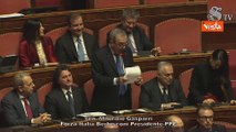 Scontro al Senato tra Gasparri e Renzi, il senatore di Forza Italia: Mi scuso per frasi inopportune