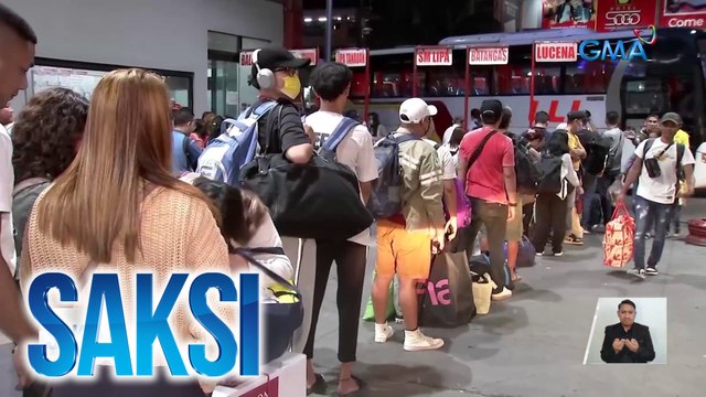 Bus terminal sa Pasay, tuluy-tuloy ang biyahe sa gitna ng Christmas rush | Saksi