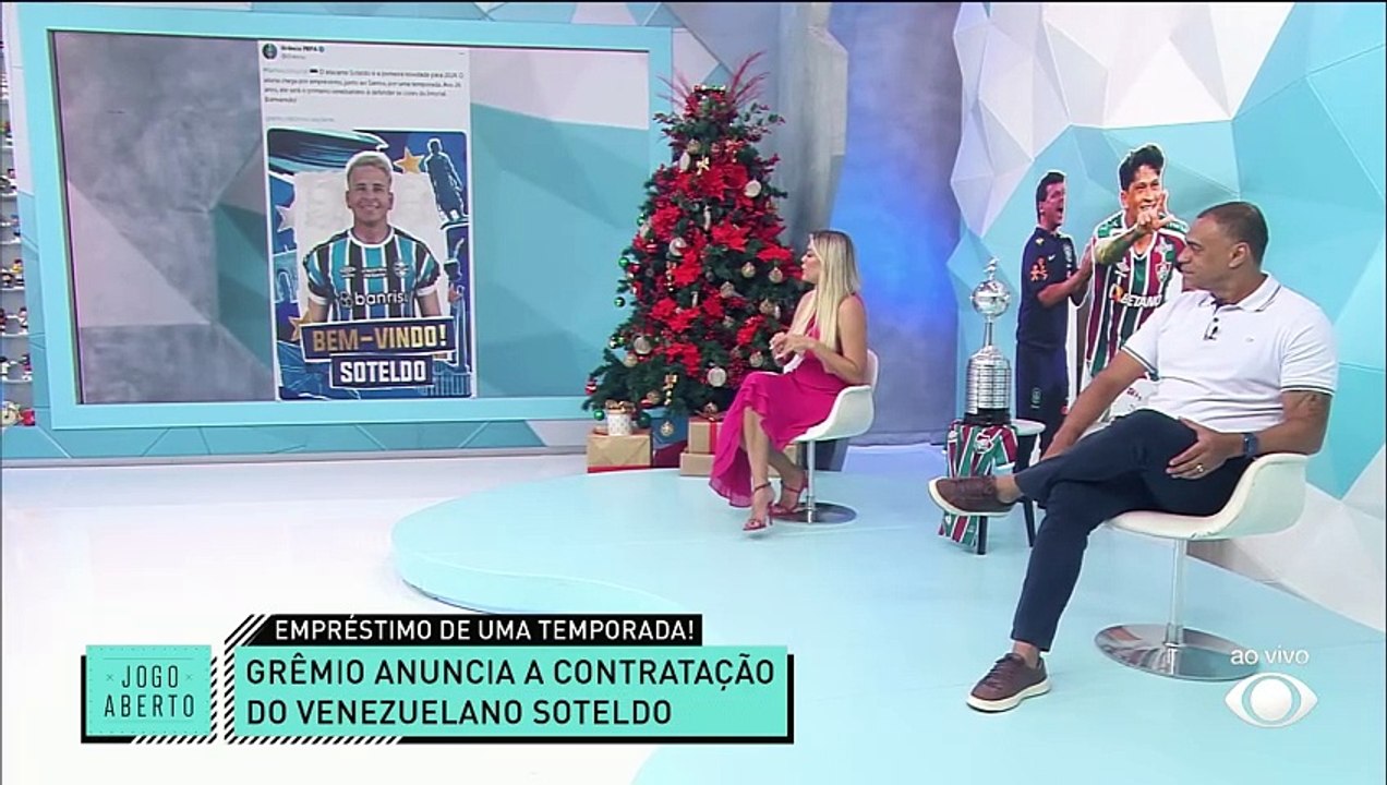 Denílson aprova contratação de Soteldo pelo Grêmio e cobra comprometimento do atacante