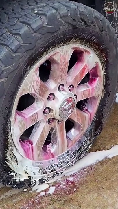 detailing
