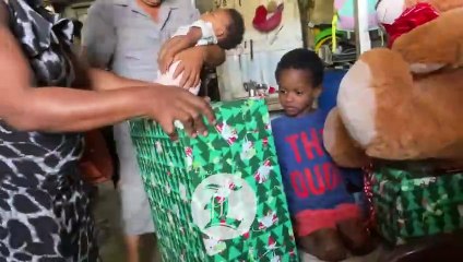 Ministerio de la Presidencia acude en ayuda de familia de Manoguayabo