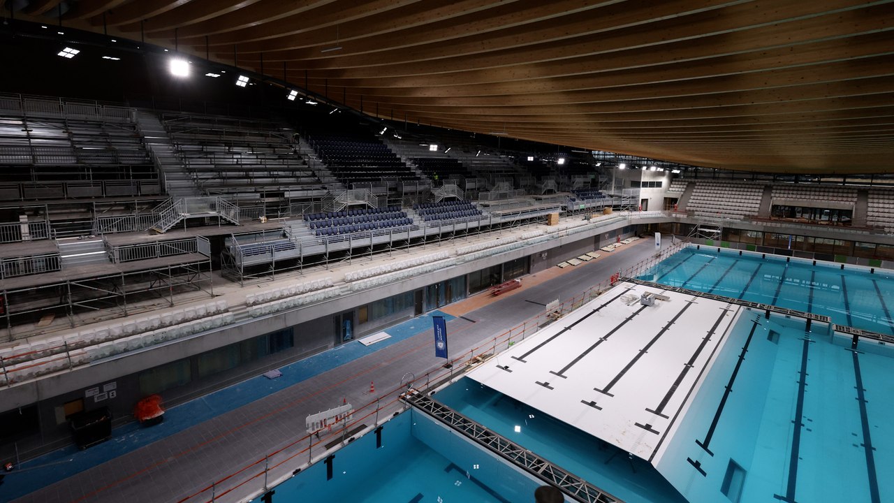 Les bassins du Centre aquatique olympique sont enfin remplis - Vidéo ...