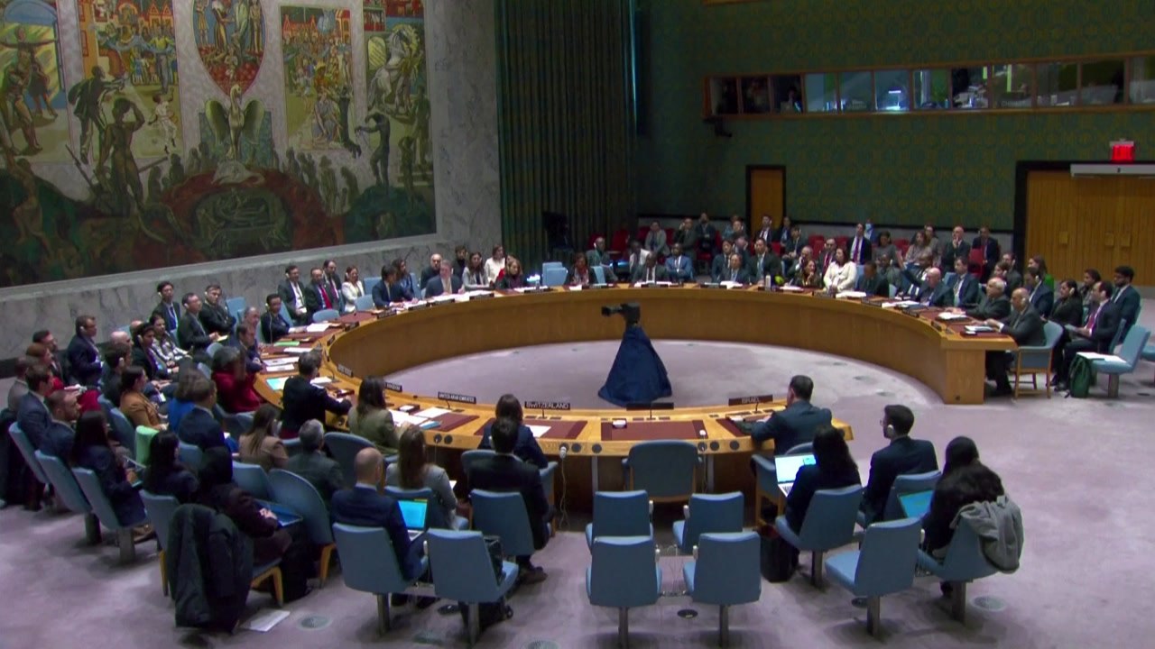 유엔 안보리, 휴전 촉구 빠진 '가자 결의안' 통과 "지원 강화" / YTN