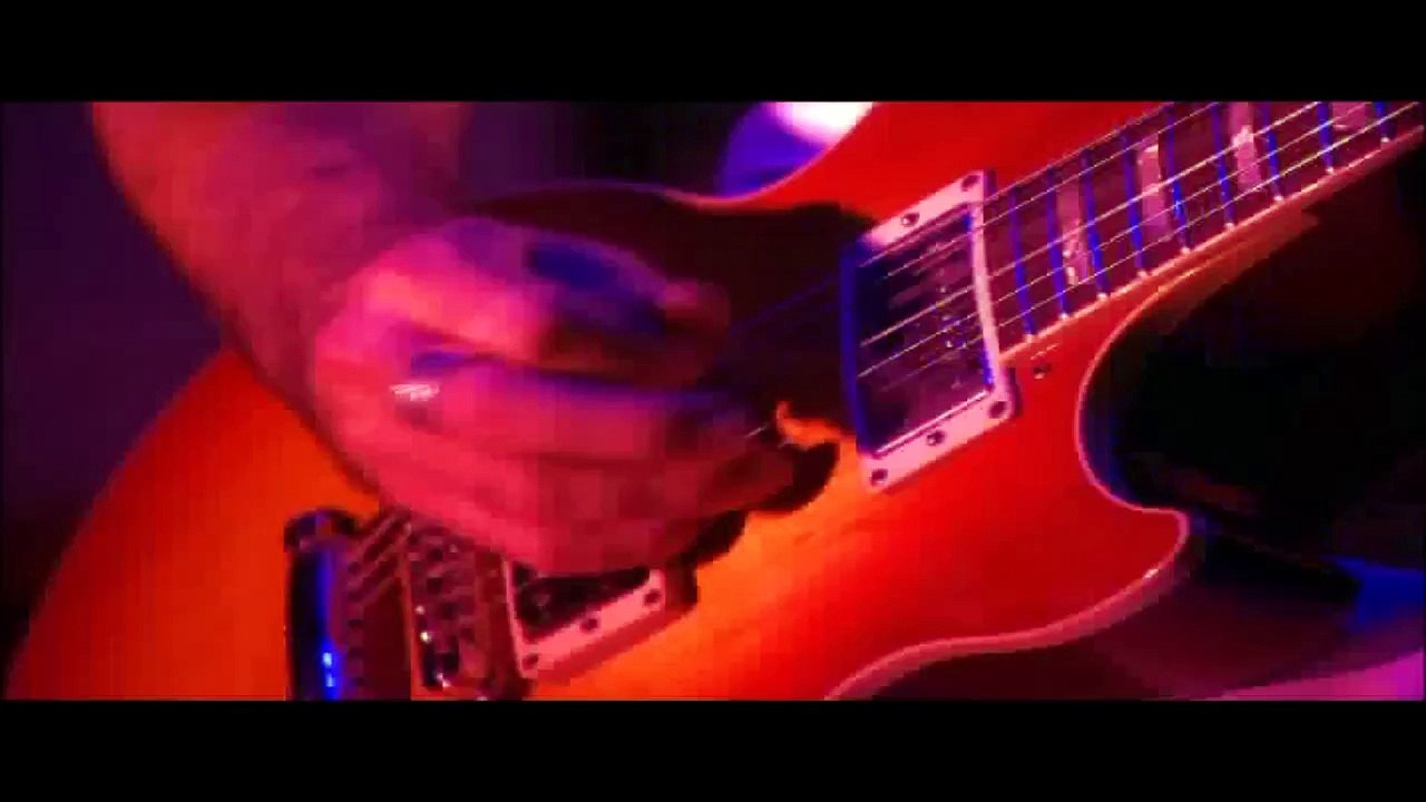 ALIZÉE EN CONCERT ● 2004