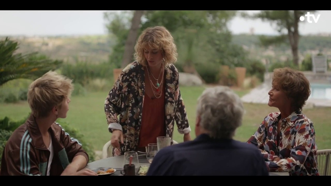 Un Si Grand Soleil : Aïe... Ça va barder pour Flore !