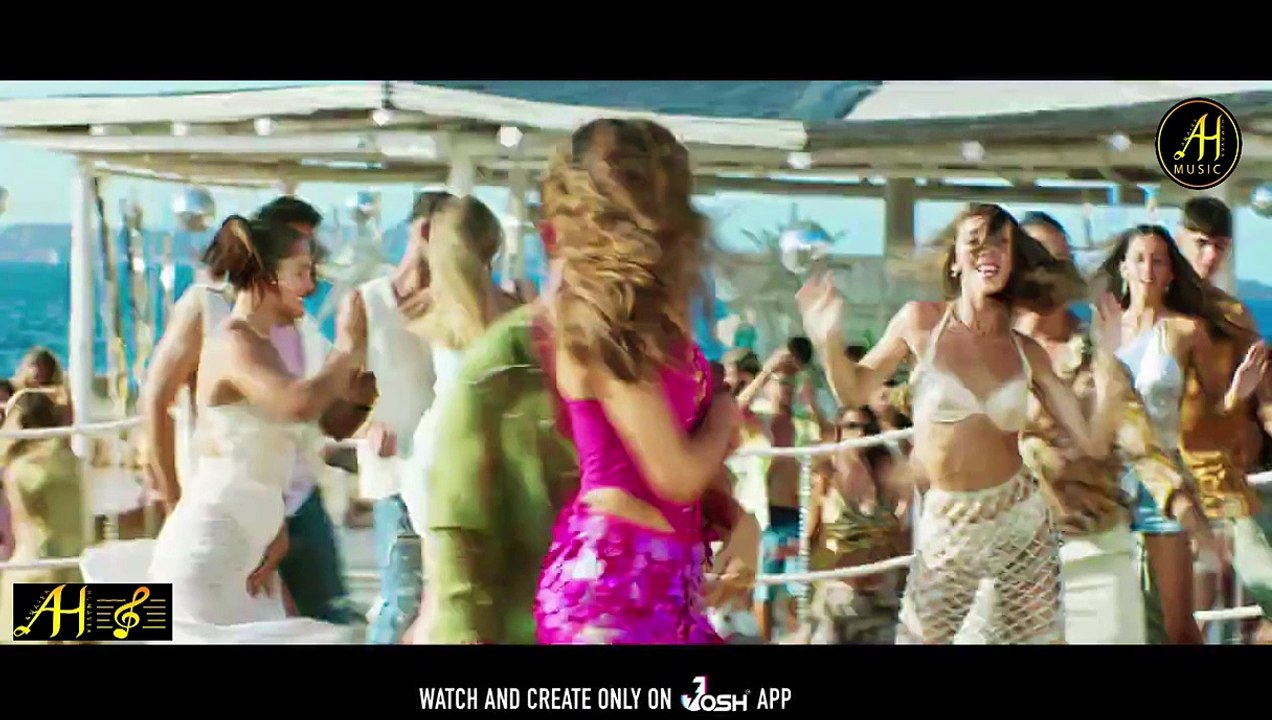 FIGHTER: Ishq Jaisa Kuch (Song) Hrithik Roshan, Deepika Padukone | Vishal-Sheykhar,Shilpa,Kumaar