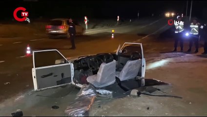 Otomobil ile kamyonet çarpıştı... Kazada 5 kişi yaralandı