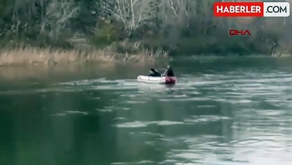 Köpek Kızılırmak Nehri'nde Mahsur Kaldı, İtfaiye Kurtardı