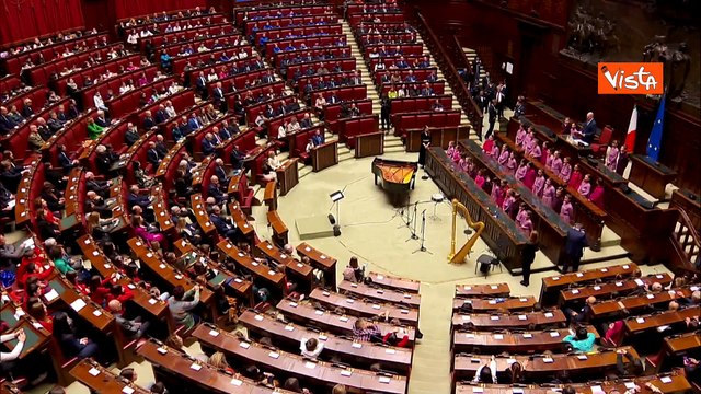 Concerto di Natale alla Camera, Fontana: Pensiero ai bambini che non possono sorridere
