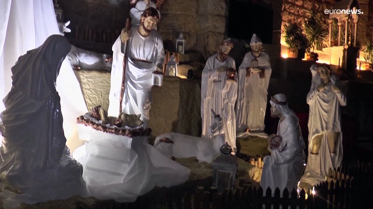 شاهد: التوتر الحدودي مع إسرائيل يخيّم على احتفالات عيد الميلاد في جنوب لبنان