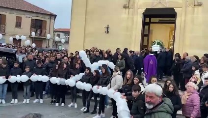 Palloncini in cielo per il povero Domenico