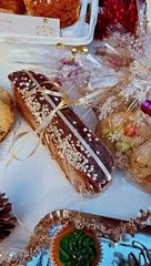 Vente de gâteaux marché de Noël 2023