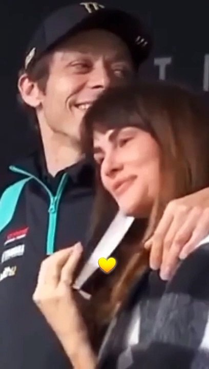 Valentino Rossi con la fidanzata, Francesca Sofia Novello