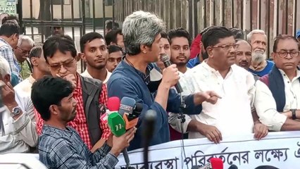 হরতাল অবরোধ কেউ মানছেনা বাংলাদেশে,সকল রাস্তায় গাড়ী চলে স্বাভাবিক দিনের মতো