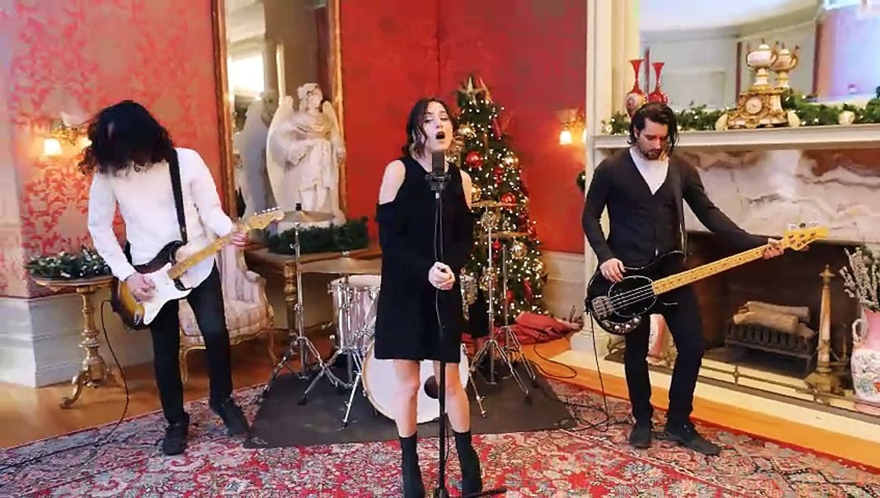 Happy Xmas (War Is Over)  - John Lennon (Christmas Cover by First to Eleven)