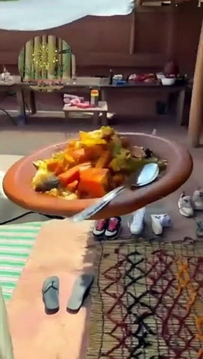 Bonjour !  Nous vous souhaitons beaucoup de succès et un environnement de positivité. Profitez de suivre notre chaîne et passez une bonne journée d'attente !  #Bonjour #Positivité