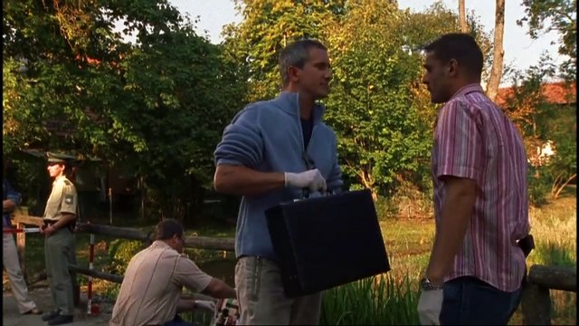 Die Rosenheim-Cops (37) Staffel 4 Folge 3 - Die Leibwächter der schönen Barbara