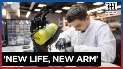 Ukrainian war veteran embraces bionic limb advancements
