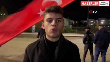 Üniversite öğrencileri şehitler için yürüdü