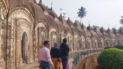 মন্দিরময় কালনায় নেই কোনও গাইড! ইতিহাস জানতে না পারায় হতাশ পর্যটকরা