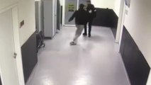Okmeydanı Şehir Hastanesi’nde doktora yumruklu saldırı kamerada