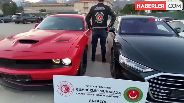 Gümrük muhafaza ekipleri, 187 milyon liralık kaçak lüks araçlara el koydu