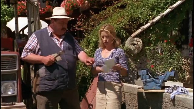 Die Rosenheim-Cops (45) Staffel 4 Folge 11 - Salsa in den Tod