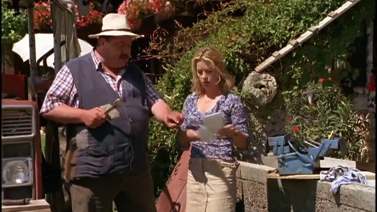 Die Rosenheim-Cops (45) Staffel 4 Folge 11 - Salsa in den Tod