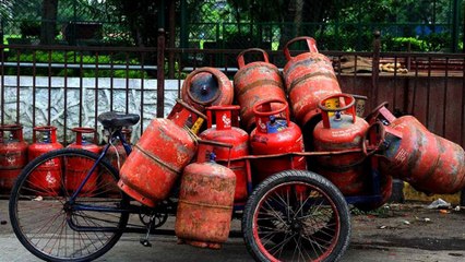 రూ 500కే LPG Gas పథకం లబ్దిదారుల ఎంపికపై CM Revanth Reddy తాజా నిర్ణయం..!! | Telugu OneIndia