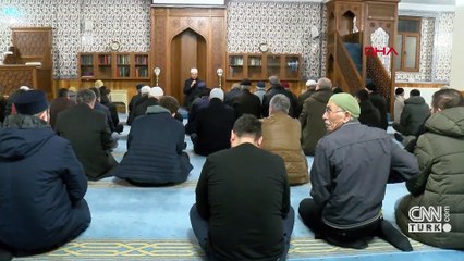 İstanbul'da şehitler için camilerde dua edildi