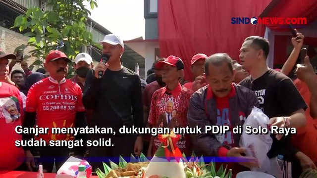 Momen Ganjar Resmikan Posko Pemenangan Ganjar-Mahfud di Pasar Kliwon dan Banjarsari