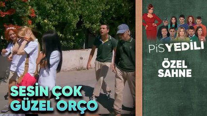Yanık Sesli Orço Türkü Söylüyor! | Pis Yedili | Orço Özel Sahne