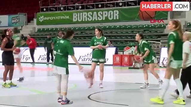 BURSA KAPTAN EDA ŞAHİN VİZE SORUNU NEDENİYLE EKSİK KADRO VE SAKAT ÇIKTIKLARI MAÇI ANLATTI