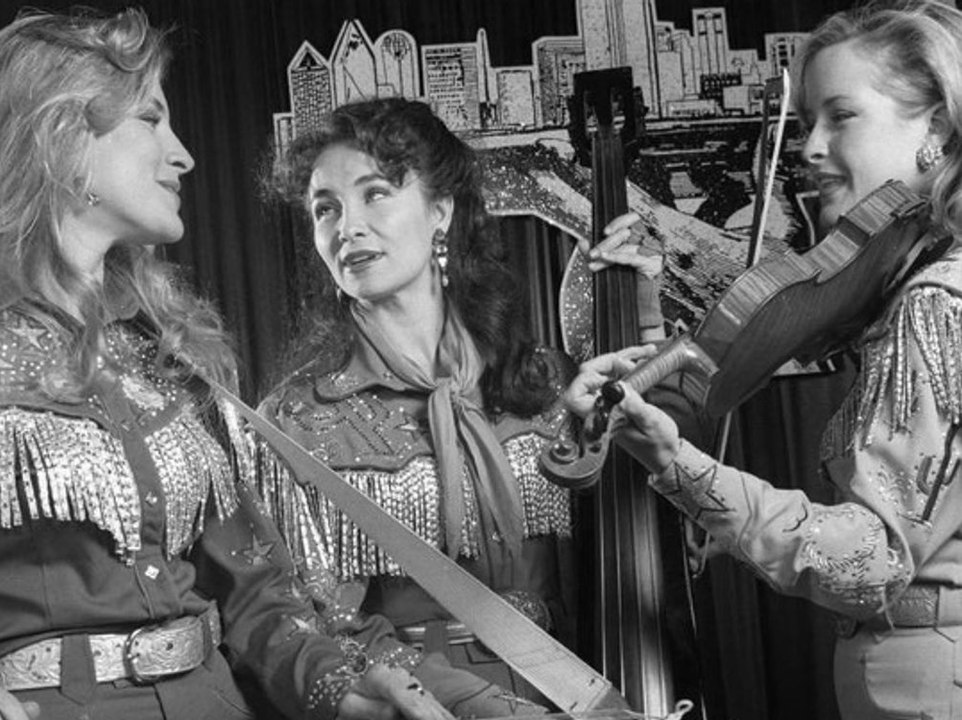 Dixie-Chicks-Gründungsmitglied Laura Lynch nach Autounfall gestorben